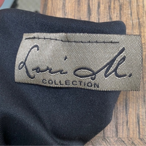 🛍sale🛍Host Pick Lori M fringed asymmetric hem spaghetti strap velour dress - Picture 2 of 4